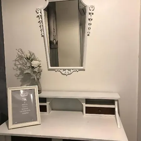 La Maison Charmante - Boutique *